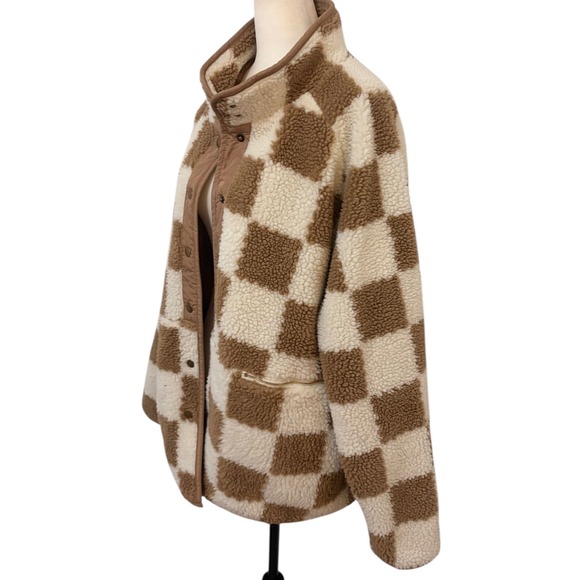 NEW Checkerboard Sherpa Fleece 2XL Tan White Jacket Button Snap Collar Pockets - Picture 5 of 8